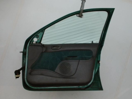 PORTE AVANT DROIT PEUGEOT 206