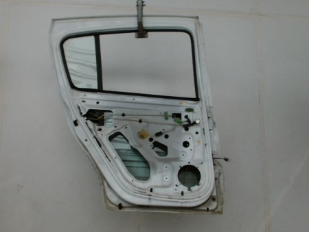 PORTE ARRIERE GAUCHE DACIA SANDERO