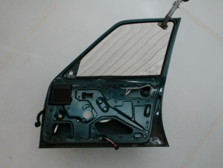 PORTE AVANT DROIT PEUGEOT 205
