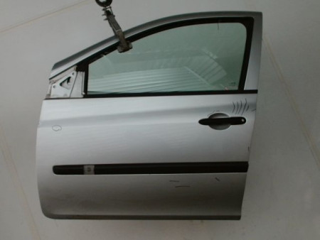 PORTE AVANT GAUCHE RENAULT CLIO