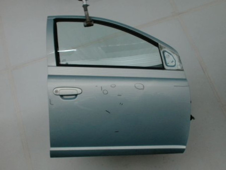 PORTE AVANT DROIT TOYOTA YARIS
