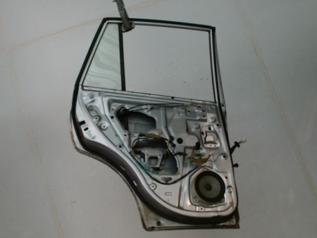 PORTE ARRIERE GAUCHE TOYOTA RAV4