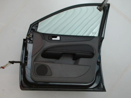 PORTE AVANT DROIT FORD FOCUS