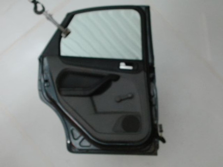 PORTE ARRIERE GAUCHE FORD FOCUS