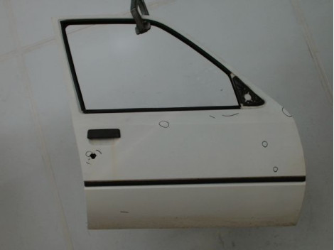 PORTE AVANT DROIT PEUGEOT 205