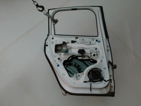 PORTE ARRIERE GAUCHE PEUGEOT 3008