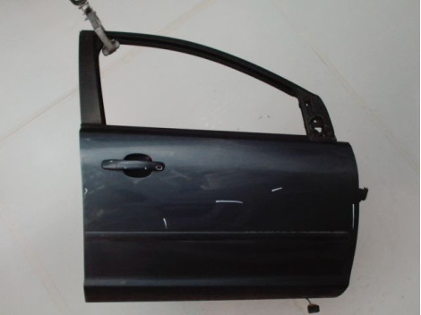 PORTE AVANT DROIT FORD FOCUS