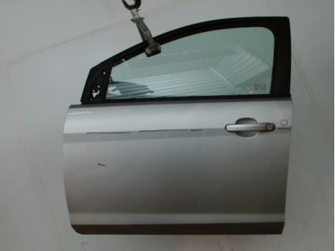 PORTE AVANT GAUCHE FORD FOCUS
