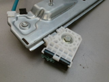 MECANISME LEVE-GLACE AVANT DROIT CITROEN C3