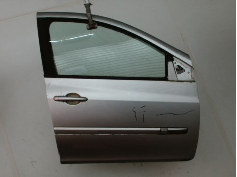 PORTE AVANT DROIT RENAULT CLIO