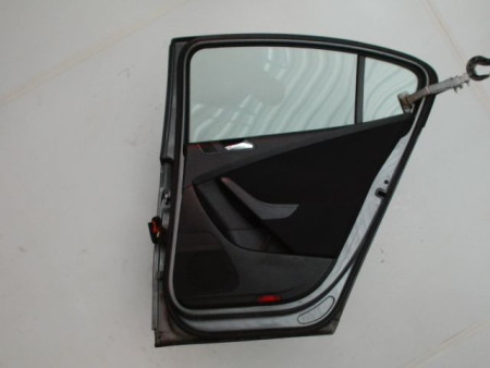 PORTE ARRIERE DROIT VOLKSWAGEN PASSAT