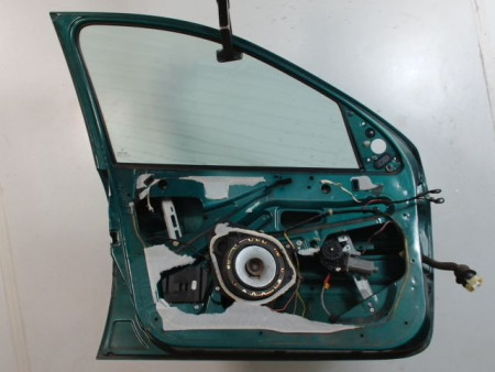 PORTE AVANT GAUCHE PEUGEOT 206