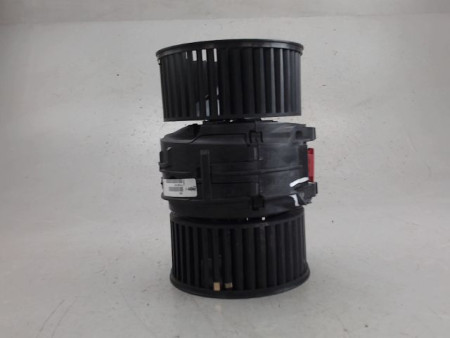MOTEUR VENTILATEUR CHAUFFAGE RENAULT MEGANE