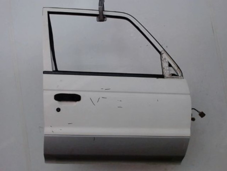 PORTE AVANT DROIT MITSUBISHI PAJERO