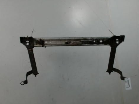 TRAVERSE INFERIEURE ARMATURE AVANT RENAULT MEGANE