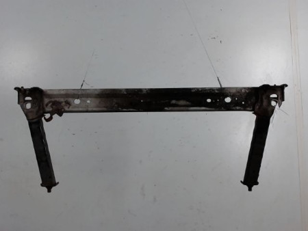 TRAVERSE INFERIEURE ARMATURE AVANT RENAULT MEGANE