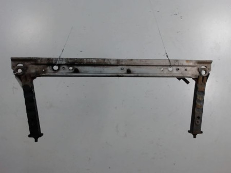 TRAVERSE INFERIEURE ARMATURE AVANT RENAULT MEGANE