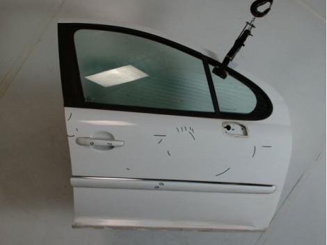 PORTE AVANT DROIT PEUGEOT 207