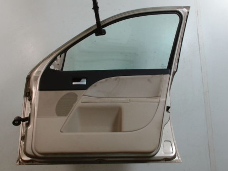 PORTE AVANT DROIT FORD MONDEO