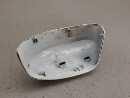 CARENAGE RETROVISEUR EXTERIEUR DROIT FORD FOCUS