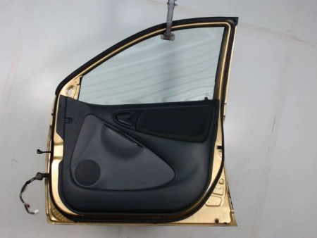 PORTE AVANT DROIT TOYOTA YARIS