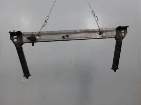TRAVERSE INFERIEURE ARMATURE AVANT RENAULT MEGANE