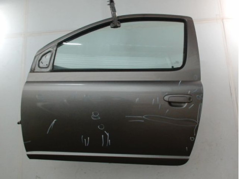 PORTE AVANT GAUCHE TOYOTA YARIS