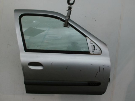 PORTE AVANT DROIT RENAULT CLIO