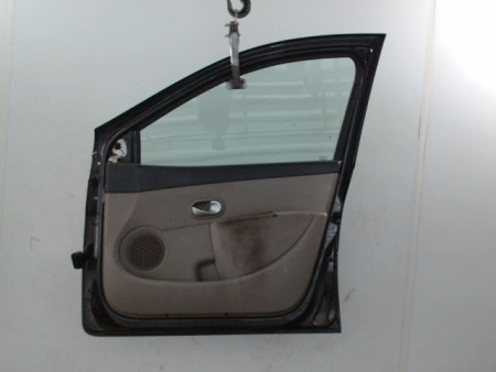 PORTE AVANT DROIT RENAULT CLIO