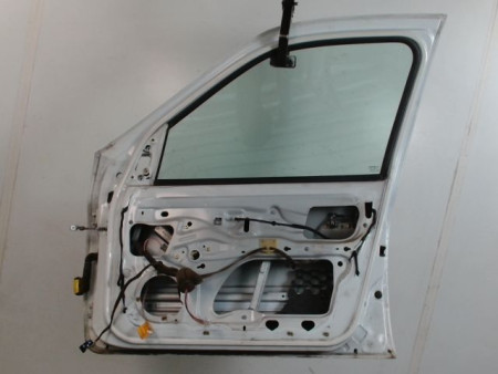 PORTE AVANT DROIT RENAULT CLIO