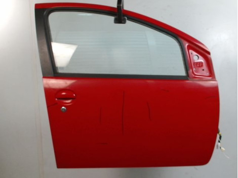 PORTE AVANT DROIT TOYOTA AYGO