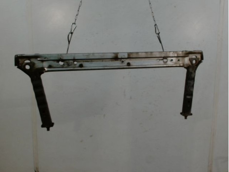 TRAVERSE INFERIEURE ARMATURE AVANT RENAULT MEGANE