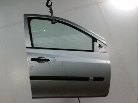 PORTE AVANT DROIT RENAULT CLIO