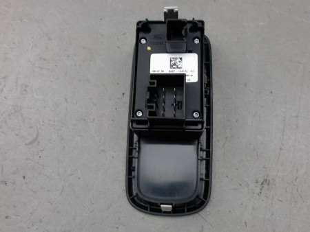 COMMANDE LEVE-GLACE PORTE AVG FORD FIESTA