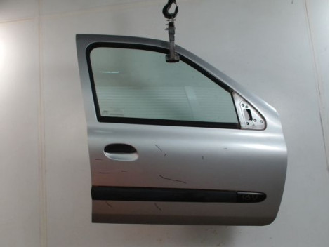 PORTE AVANT DROIT RENAULT CLIO