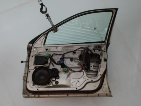 PORTE AVANT DROIT VOLVO XC70
