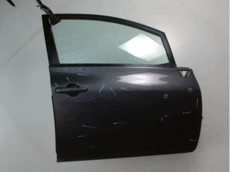 PORTE AVANT DROIT TOYOTA AURIS