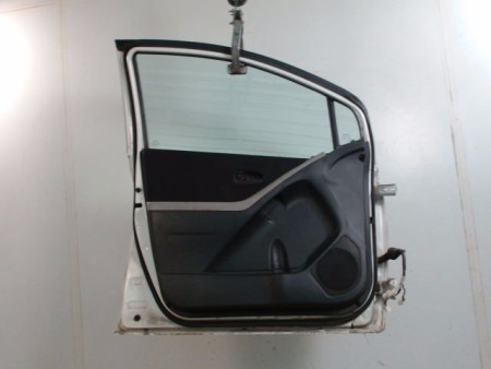 PORTE AVANT GAUCHE TOYOTA YARIS