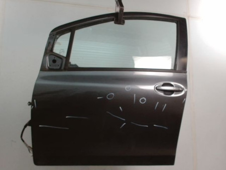 PORTE AVANT GAUCHE TOYOTA YARIS