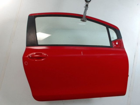 PORTE AVANT DROIT TOYOTA YARIS