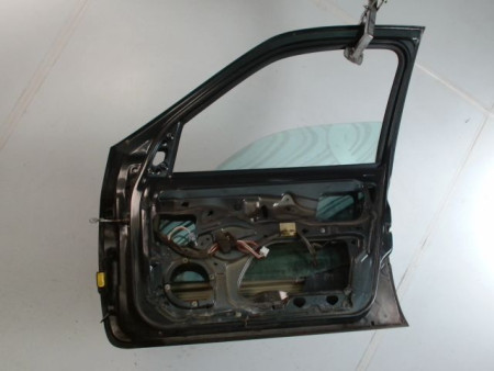 PORTE AVANT DROIT RENAULT CLIO
