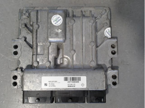 CALCULATEUR MOTEUR RENAULT MASTER