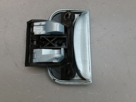 POIGNEE EXTERIEURE PORTE AVANT DROIT CITROEN BERLINGO