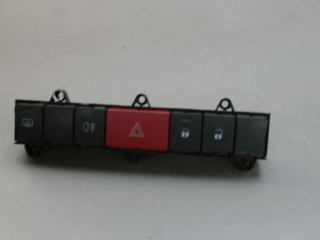 BOUTON DE WARNING CITROEN JUMPER