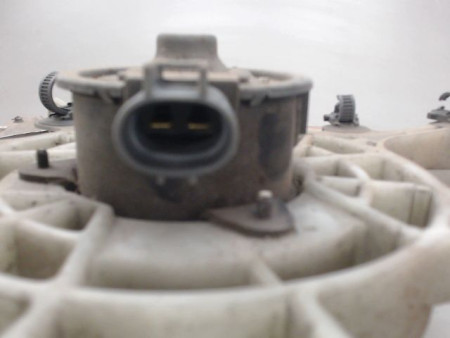 MOTEUR VENTILATEUR RADIATEUR TOYOTA YARIS