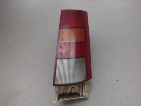 FEU ARRIERE DROIT RENAULT R5