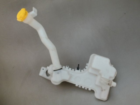 RESERVOIR LAVE-GLACE AVANT RENAULT CLIO