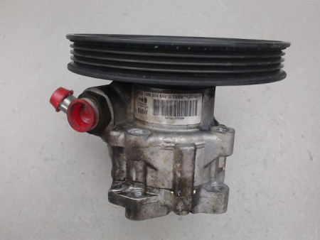 POMPE DIRECTION ASSISTEE B.M.W. SERIE 1