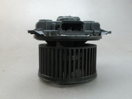 MOTEUR VENTILATEUR CHAUFFAGE RENAULT TRAFIC