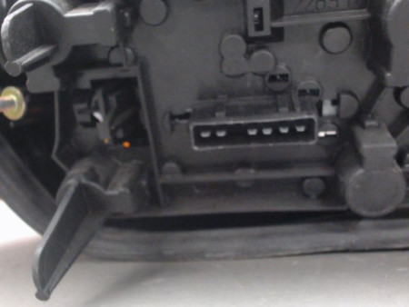 FEU ARRIERE DROIT PEUGEOT 406